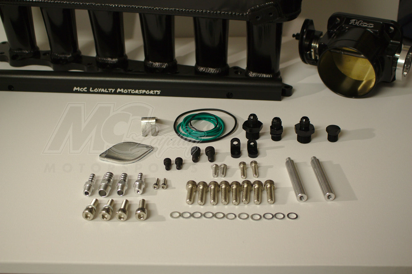 Intake Manifold, Fuel Rail, & Accessories (Throttle Body Added Separately)